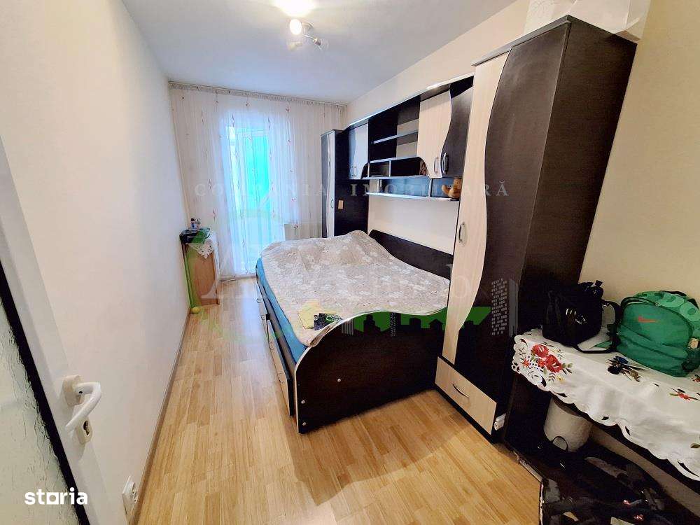 Apartament 3 camere semidecomandat  zona MIilcov - Imagine principală: 3/10