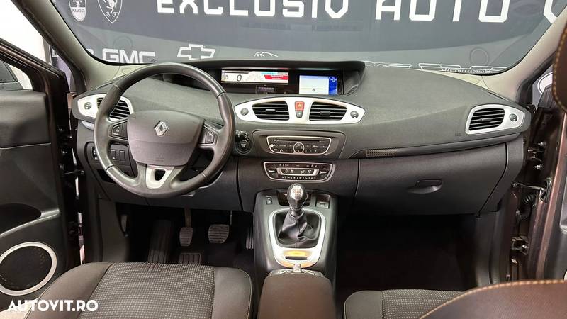 Renault Grand Scenic TCe 130 Dynamique - 9