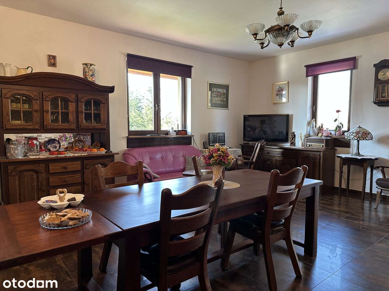 Wyjątkowy dom, klasyka i nowoczesność-11