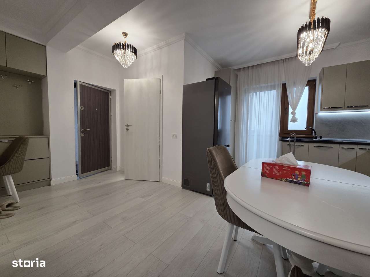 Casă P+1 în Clinceni Spațiu Comercial si Apartament 3 Camere, afacere-8