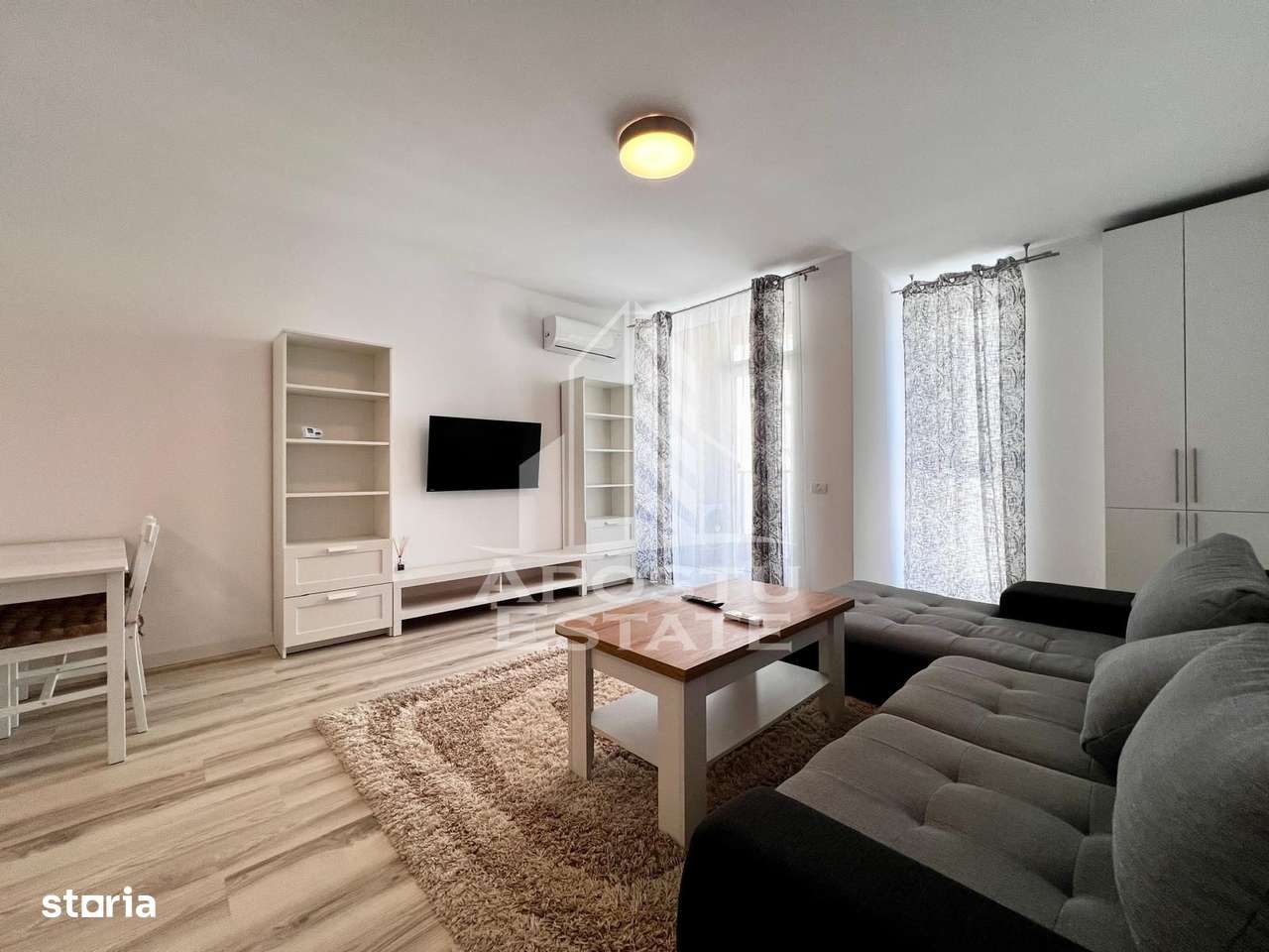 Apartament 2 camere, centrala proprie, loc de parcare, zona Torontal - Imagine principală: 2/9