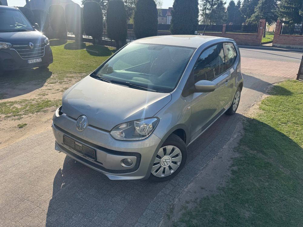Volkswagen Up! Active 2013