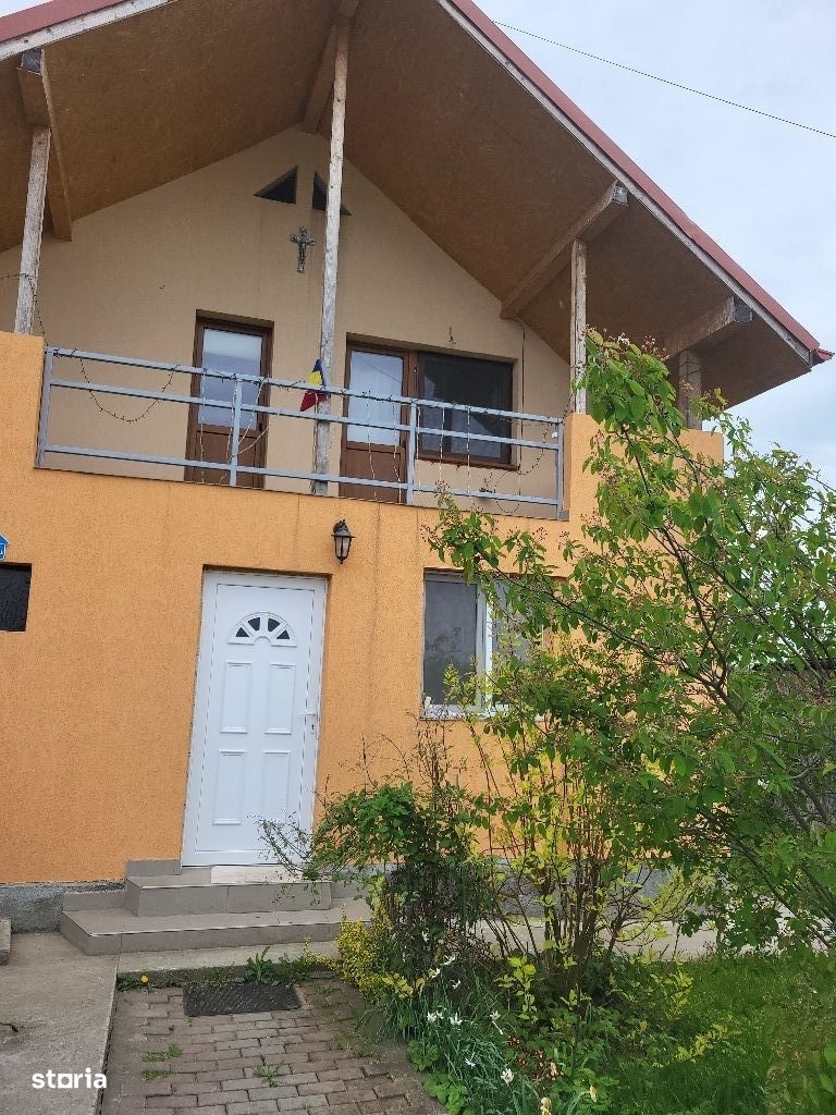 MRM Imobiliare vinde casa in Jucu