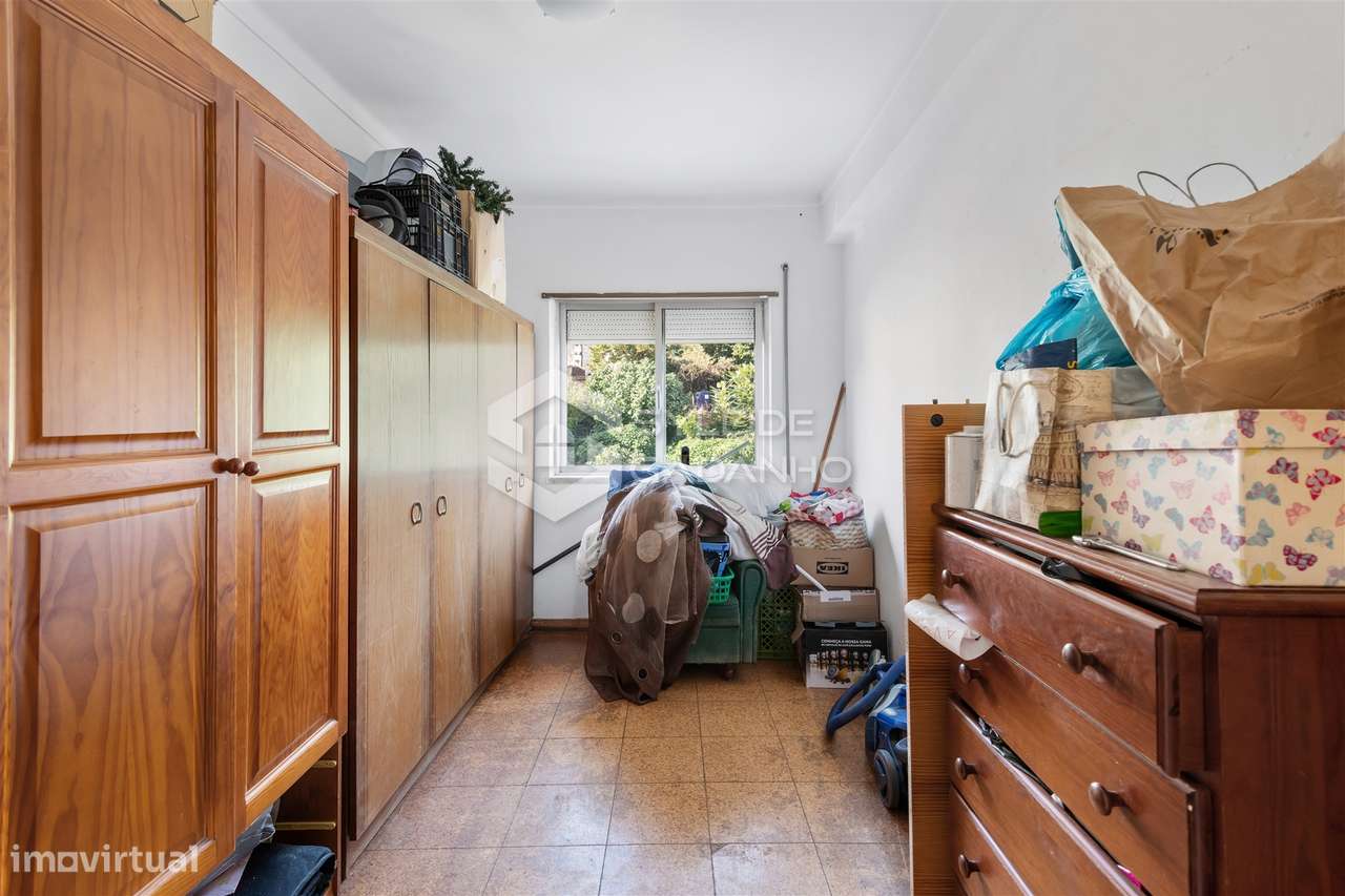 Apartamento T4 para VENDA na Calçada das Poldras, zona baixa da Covilh-15