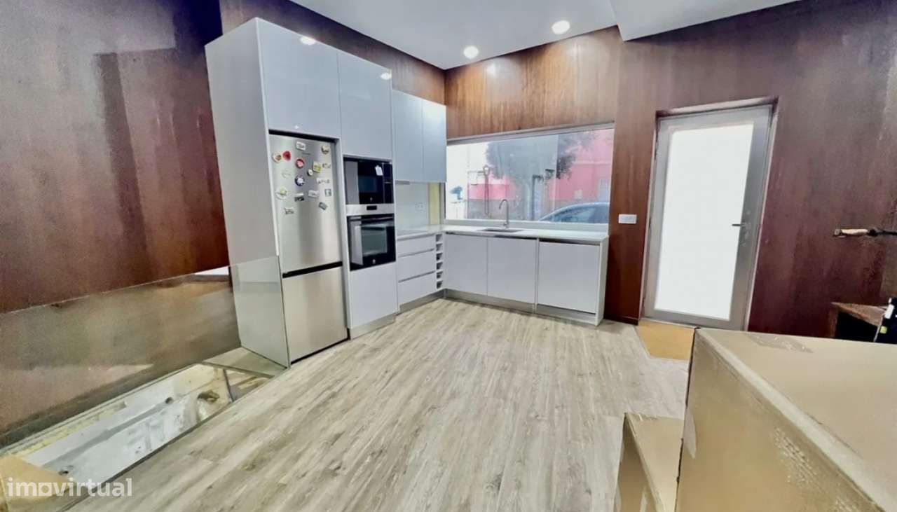 Venda de Apartamento T1 próximo da praia, na Póvoa de Varzim - Grande imagem: 4/12