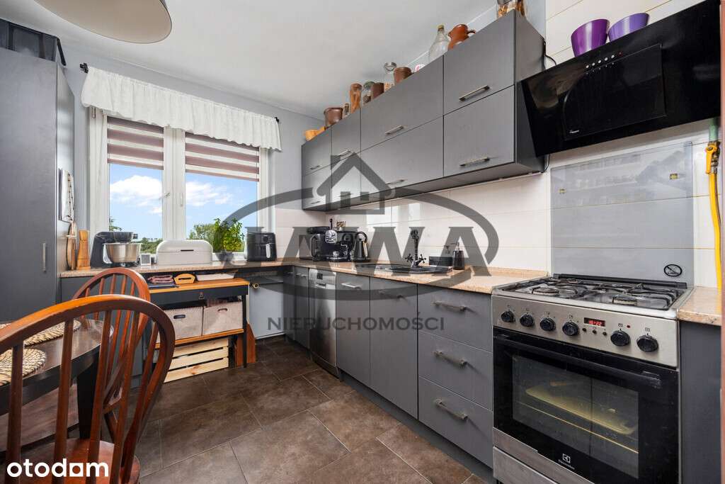 3 pok* 67 M2* Blok z 2000 roku* zamknięte osiedle-14