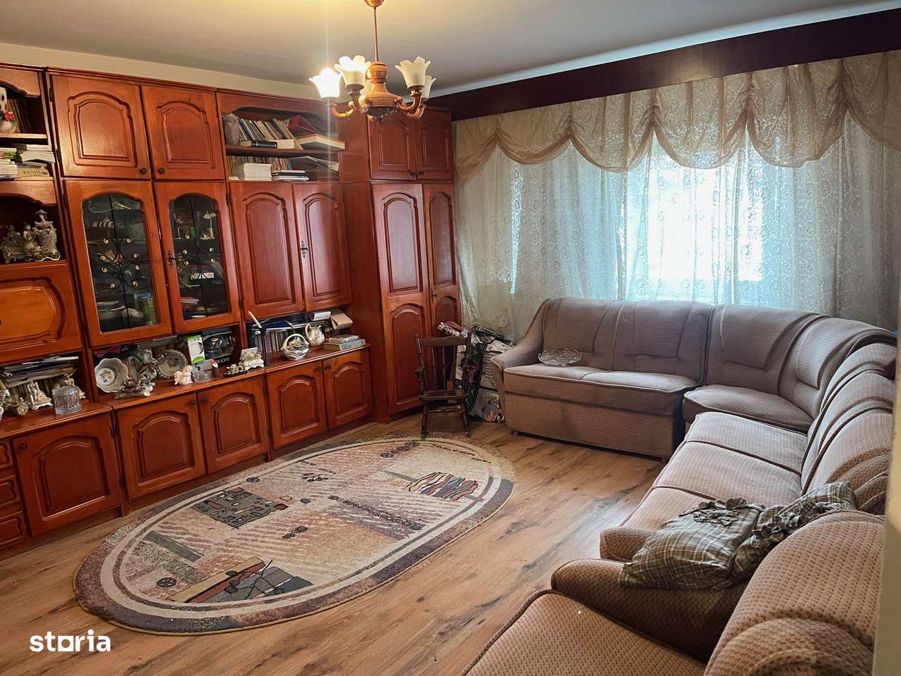 Apartament 3 camere,decomandate,Carpati 2-3