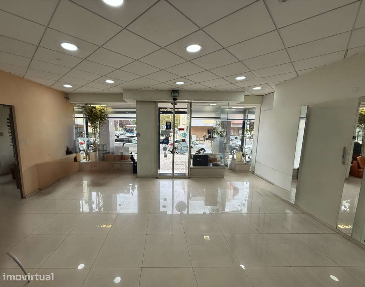 Loja Pontinha. Excelente Localização e Visibilidade - Grande imagem: 4/9