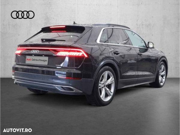 Audi Q8 - 4