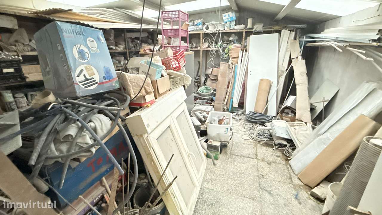 Moradia T3 + T1 Remodelada em Ermesinde-6