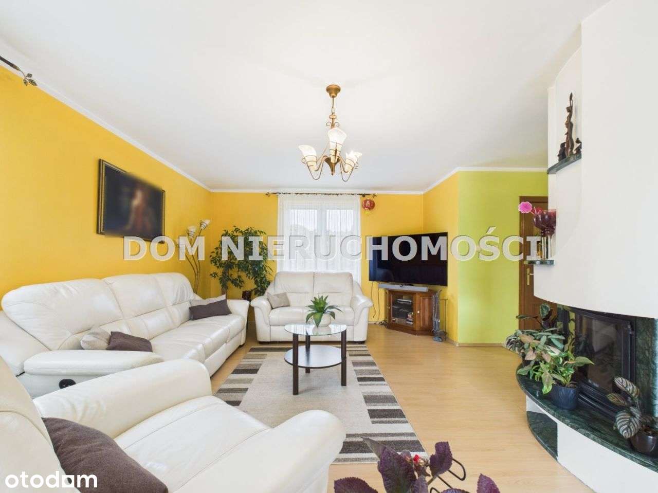 Dom pod Olsztynem z pięknym ogrodem!-9