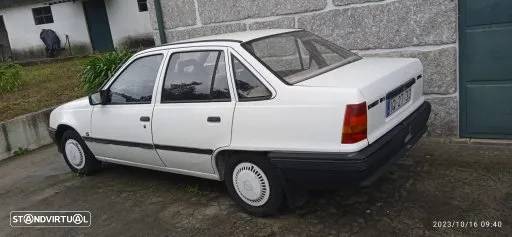 Opel Kadett - 1