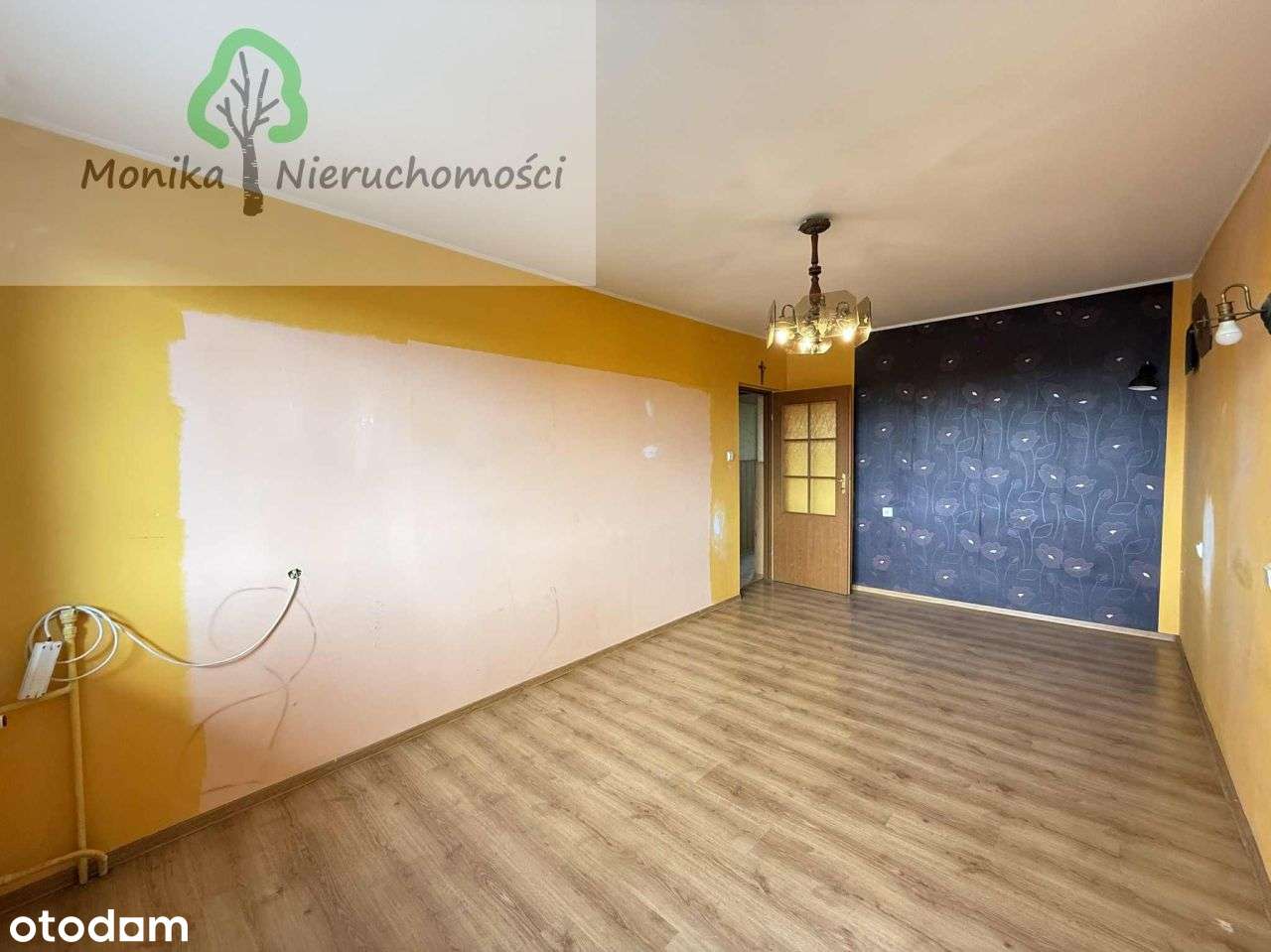 Dwa pokoje- nowe okna, nowa instalacja elektryczna-7