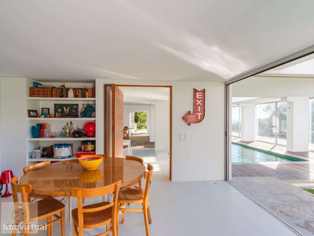 Moradia com vista mar no centro do Estoril-46