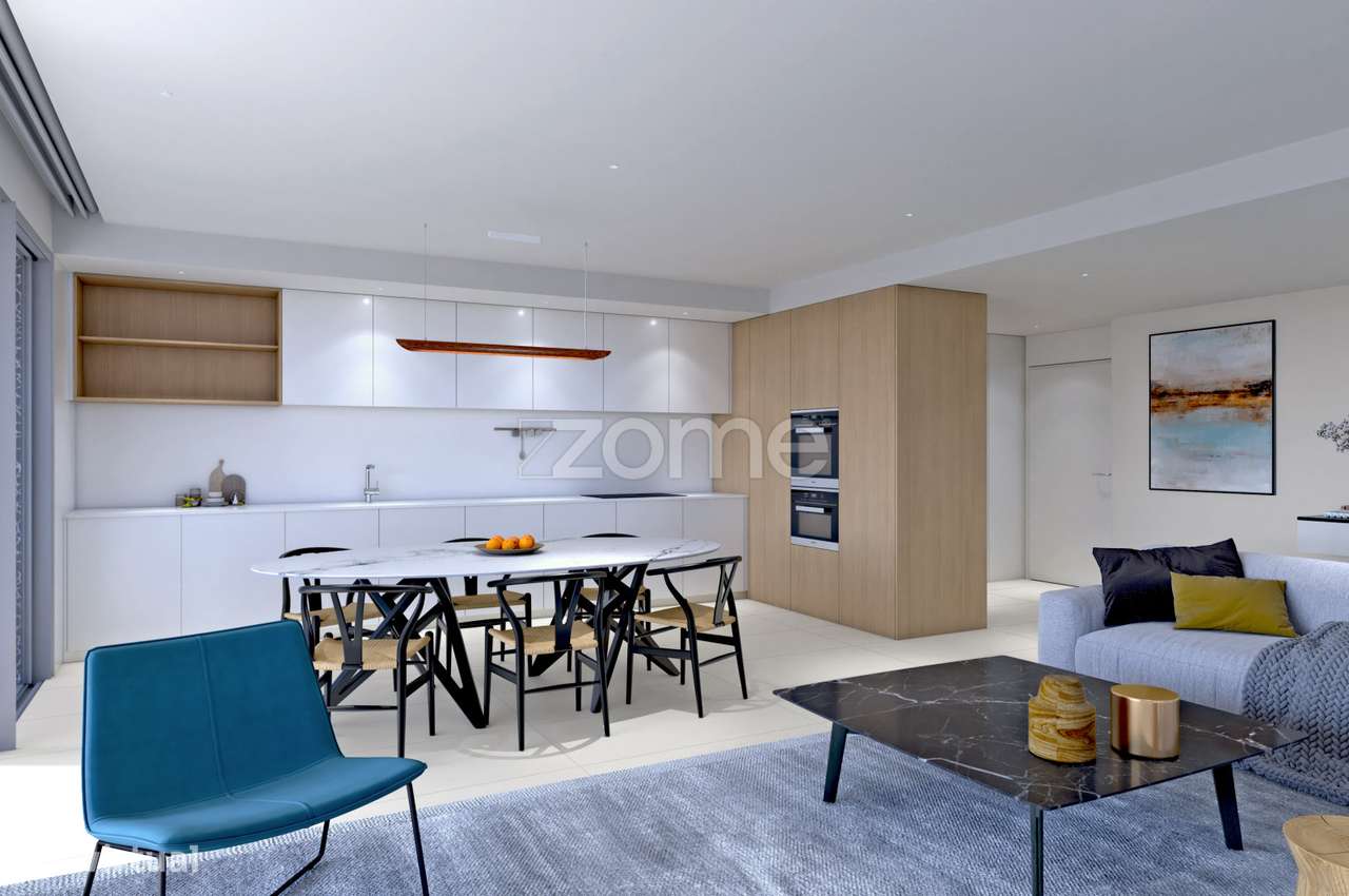 Espaçoso T3 com ampla Varanda - Sta. Maria 2 - Lagos - Grande imagem: 2/26