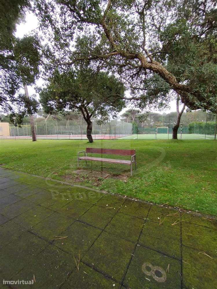 Apartamento T2+1 com mezanino em condomínio fechado – Aldeamento Liris-12