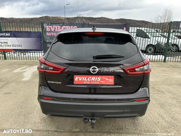 Nissan Qashqai 1.7 dCi Xtronic ALL-MODE 4x4i TEKNA - 14