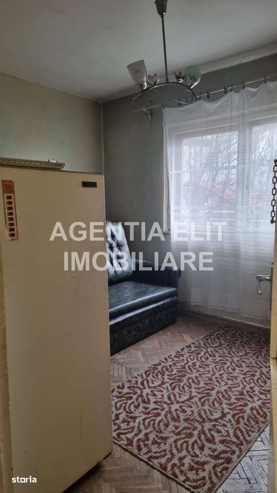 Apartament 4 camere, zona Centrala-6