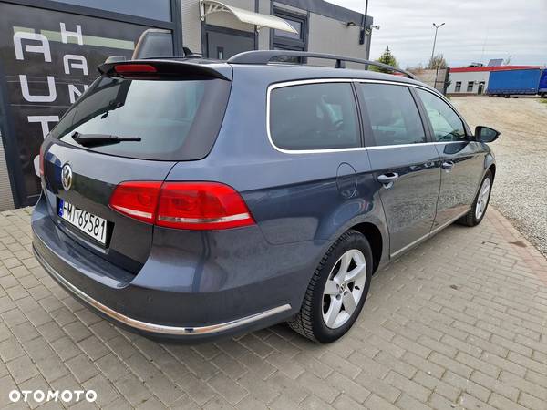 Volkswagen Passat 2.0 TDI Comfortline - 6