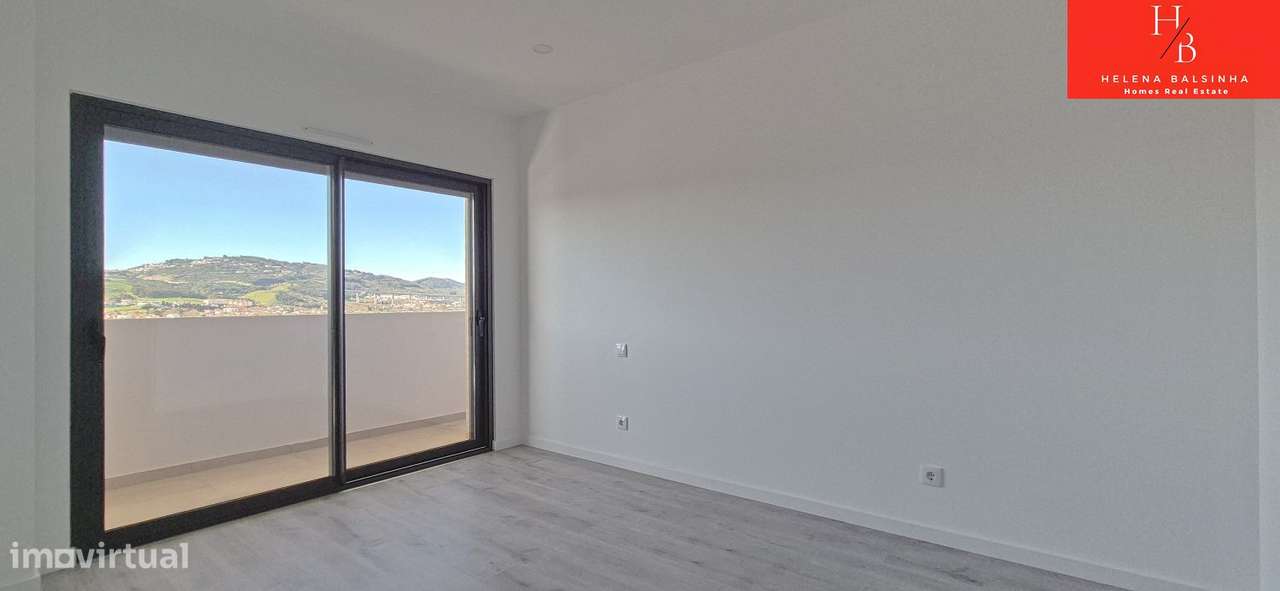 Fantástico Duplex T3 na Urbanização do Infantado, Loures-5