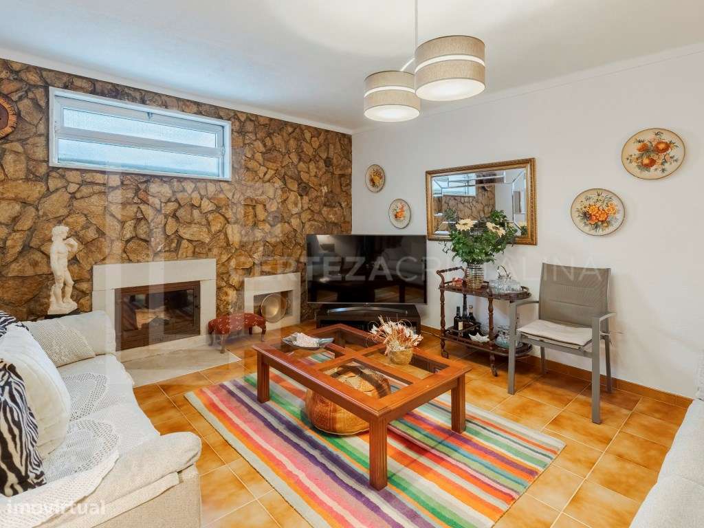 Moradia com Logradouro nas Praias do Sado-18