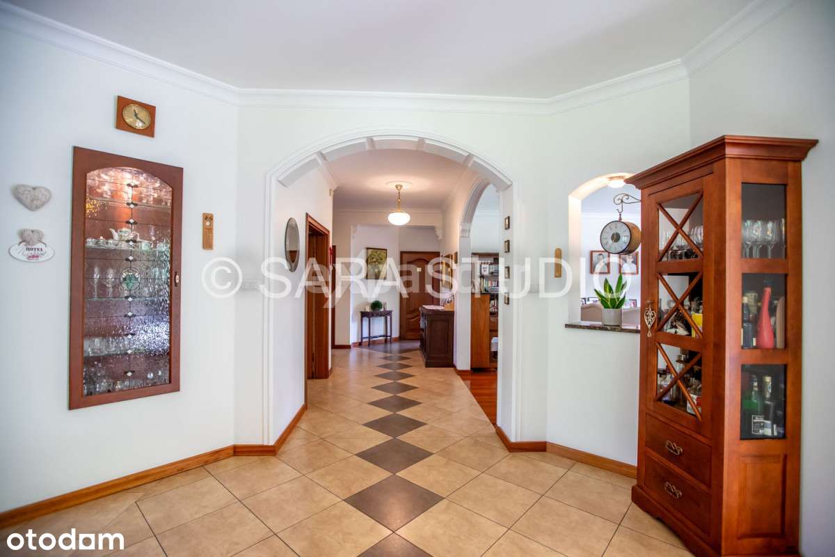 Dom wolnostojący z dużym ogrodem przy lesie. - Pełny obrazek: 4/17