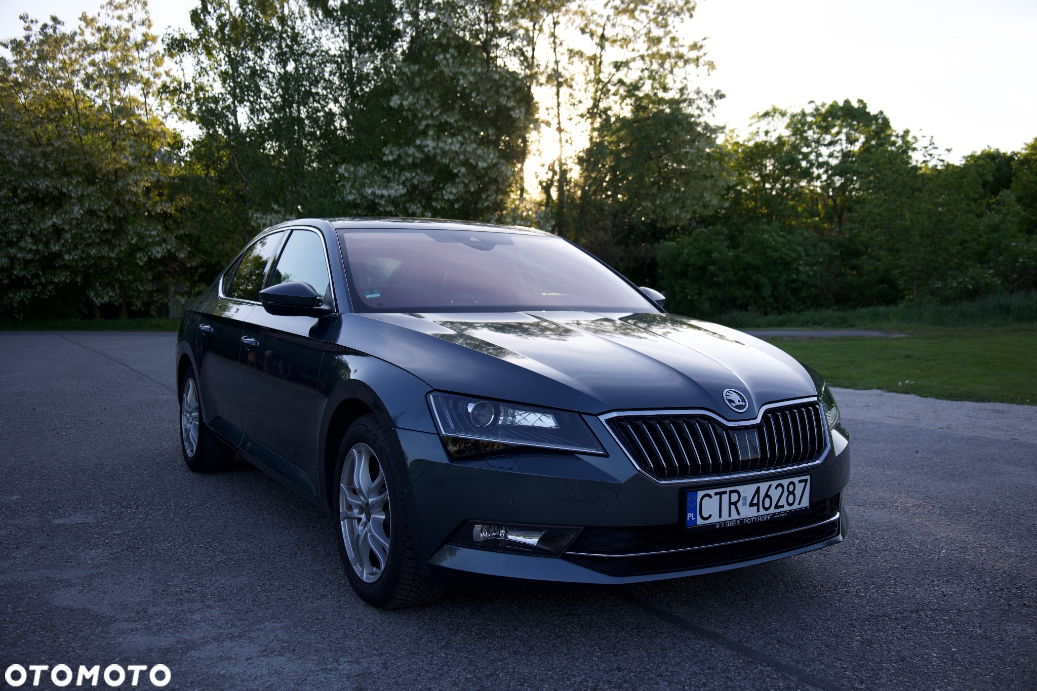 Skoda Superb 1.8 TSI Sportline DSG - 3