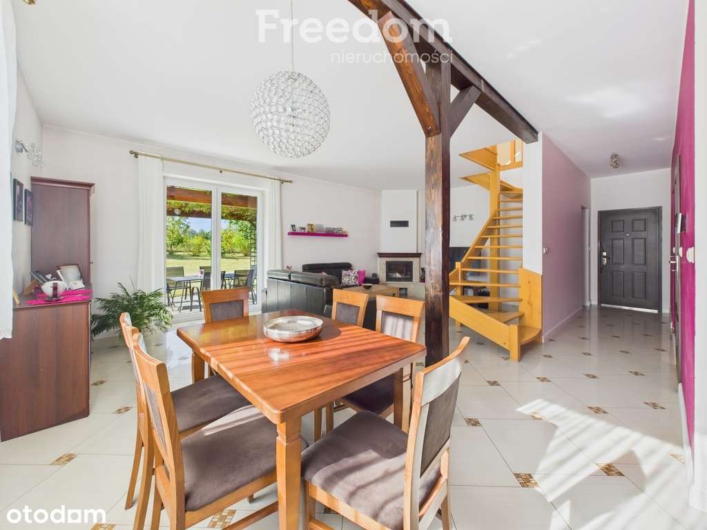 Urokliwy dom w pięknej lokalizacji - Pełny obrazek: 5/20