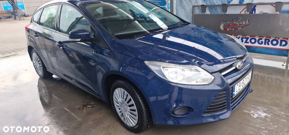 Ford Focus 1.6 Edition - 2