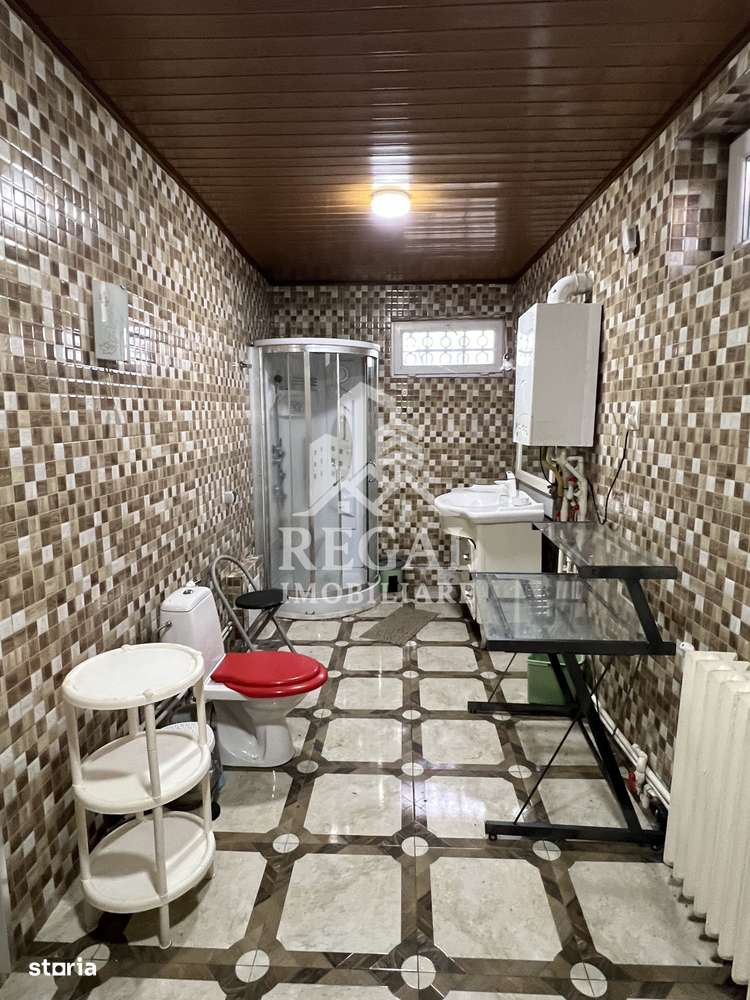 Casa de inchiriat - zona Petrom piata Obor - 3 camere - Imagine principală: 3/8
