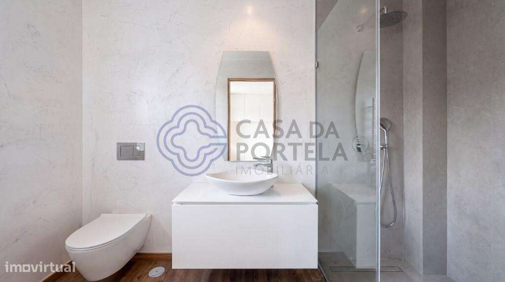 Moradia T4 com3 suites isolada-40