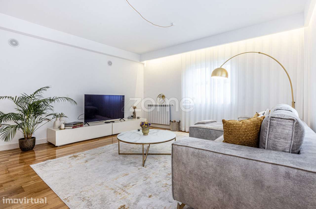 T2 Renovado Urbanização Casas do Lago - Grande imagem: 5/17