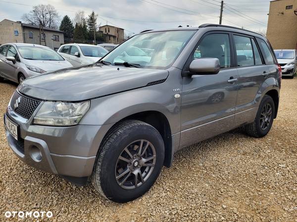 Suzuki Grand Vitara 1.9 DDiS Comfort - 9