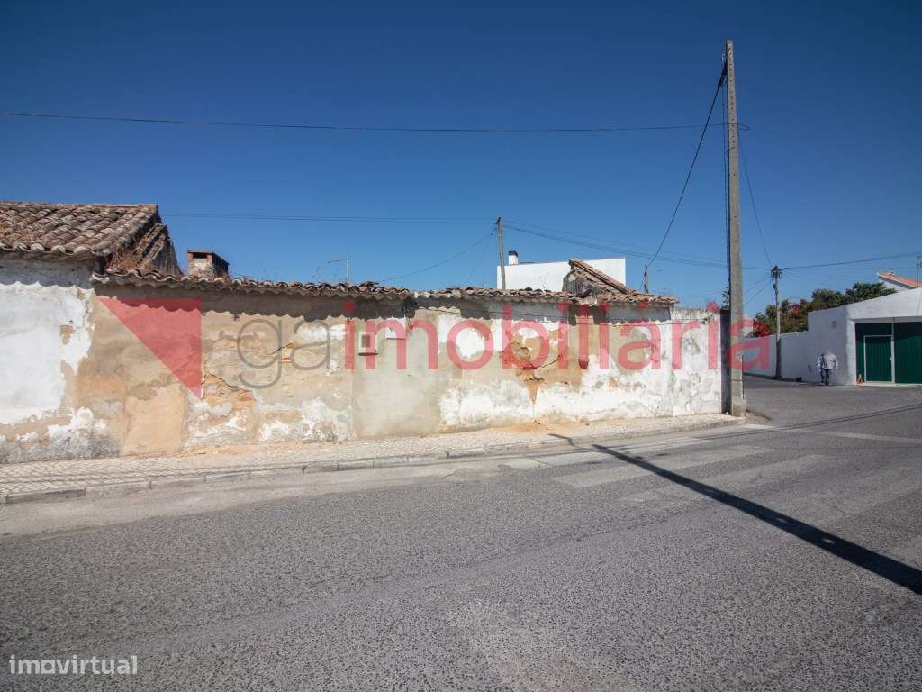 Moradia para Renovar - Grande imagem: 5/16