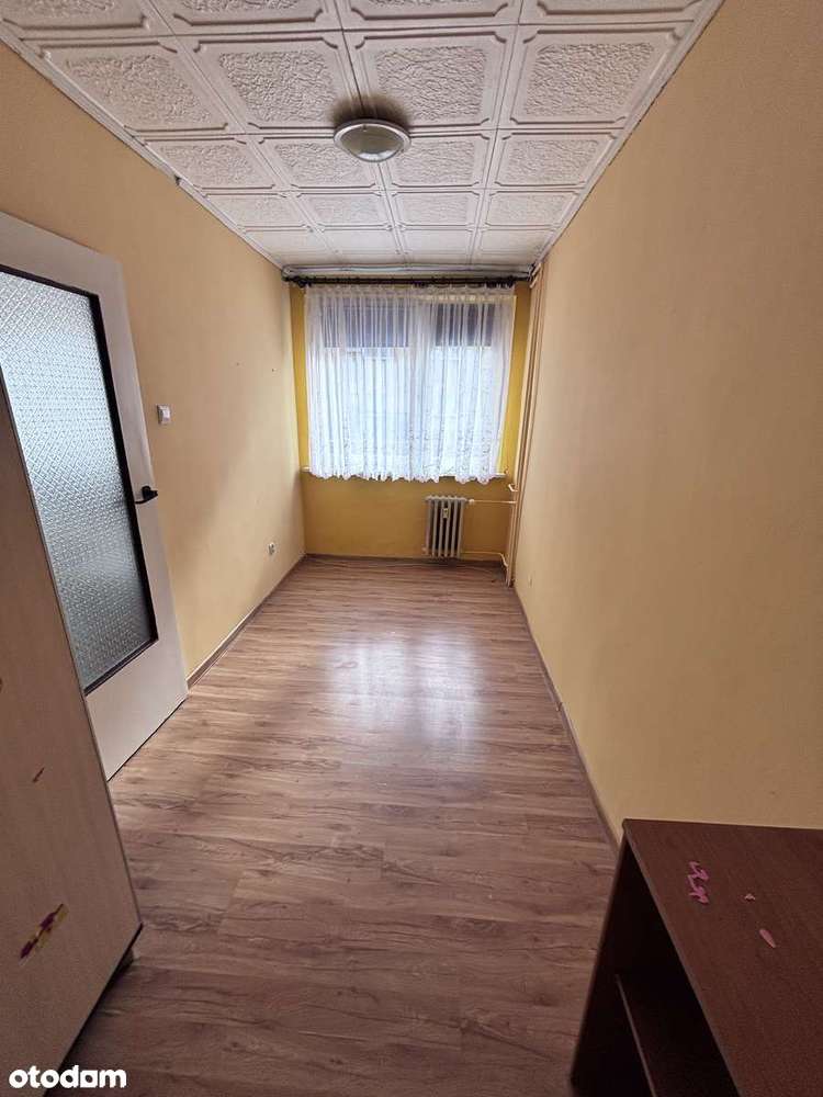 Mieszkanie 4 pokoje z dużym balkonem w centrum-8