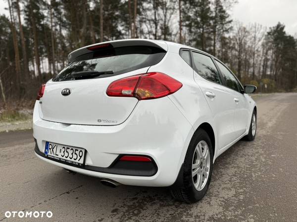 Kia Ceed 1.4 CVVT Attract - 4