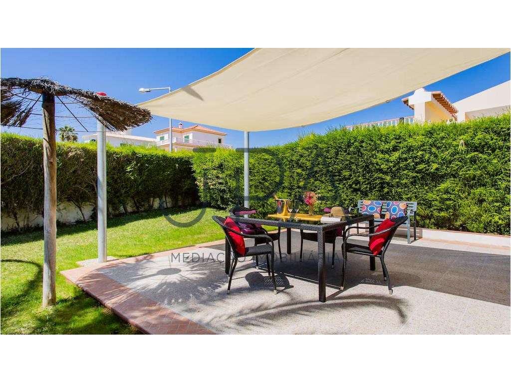 Moradia Isolada V4 +1 com Piscina e Garagem,Quinta do Sobral-27