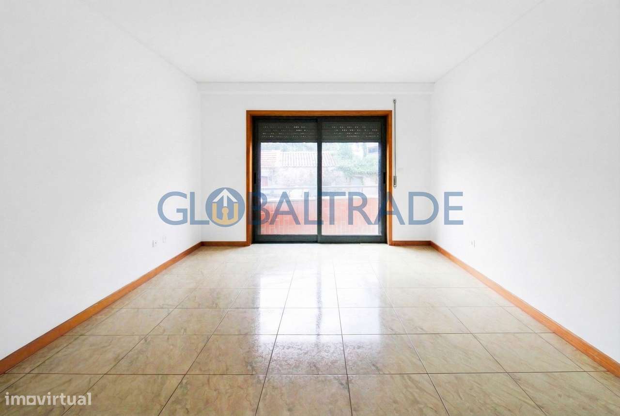 Apartamento T3 Renovado - Condomínio Fechado em Rio Tinto-5