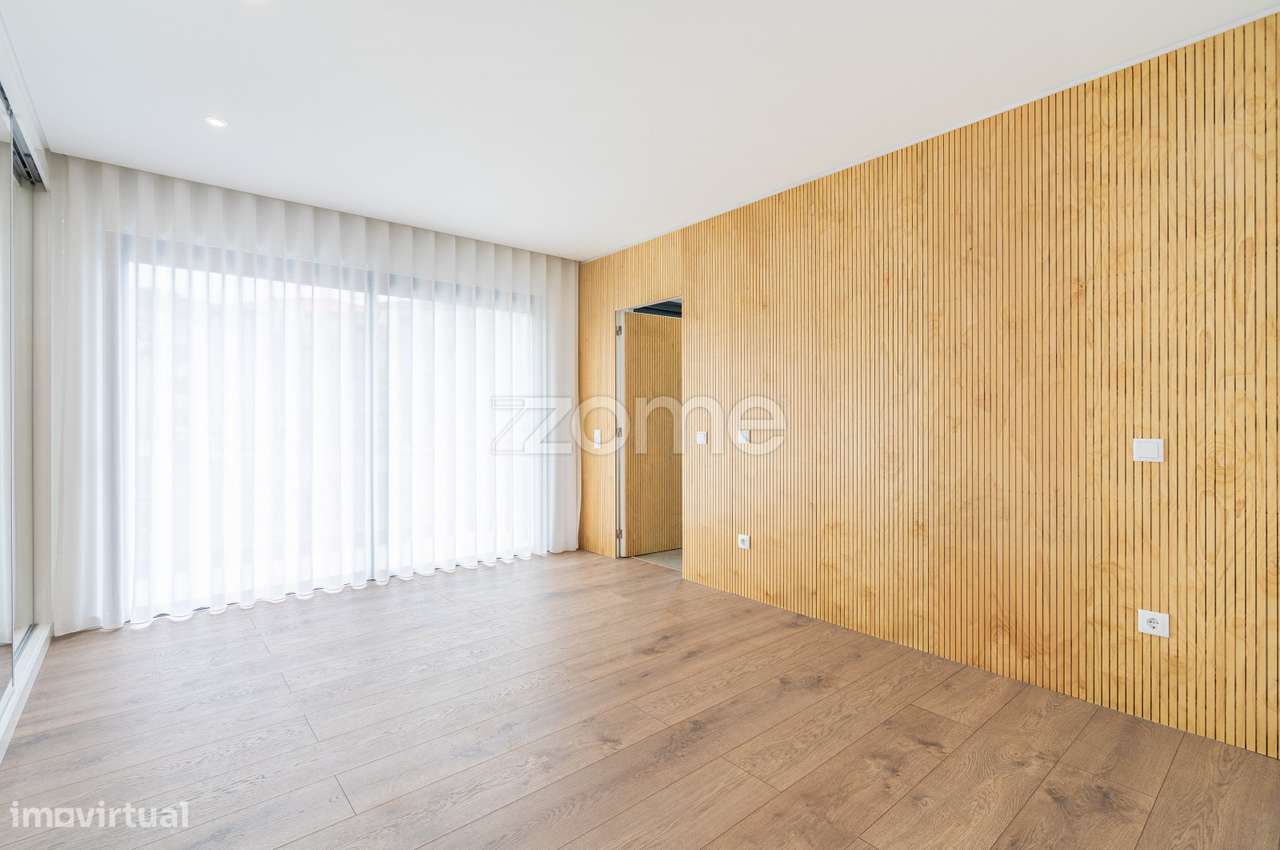 Apartamento T3 Penthouse com Vista Mar e Cidade no Caniço-25