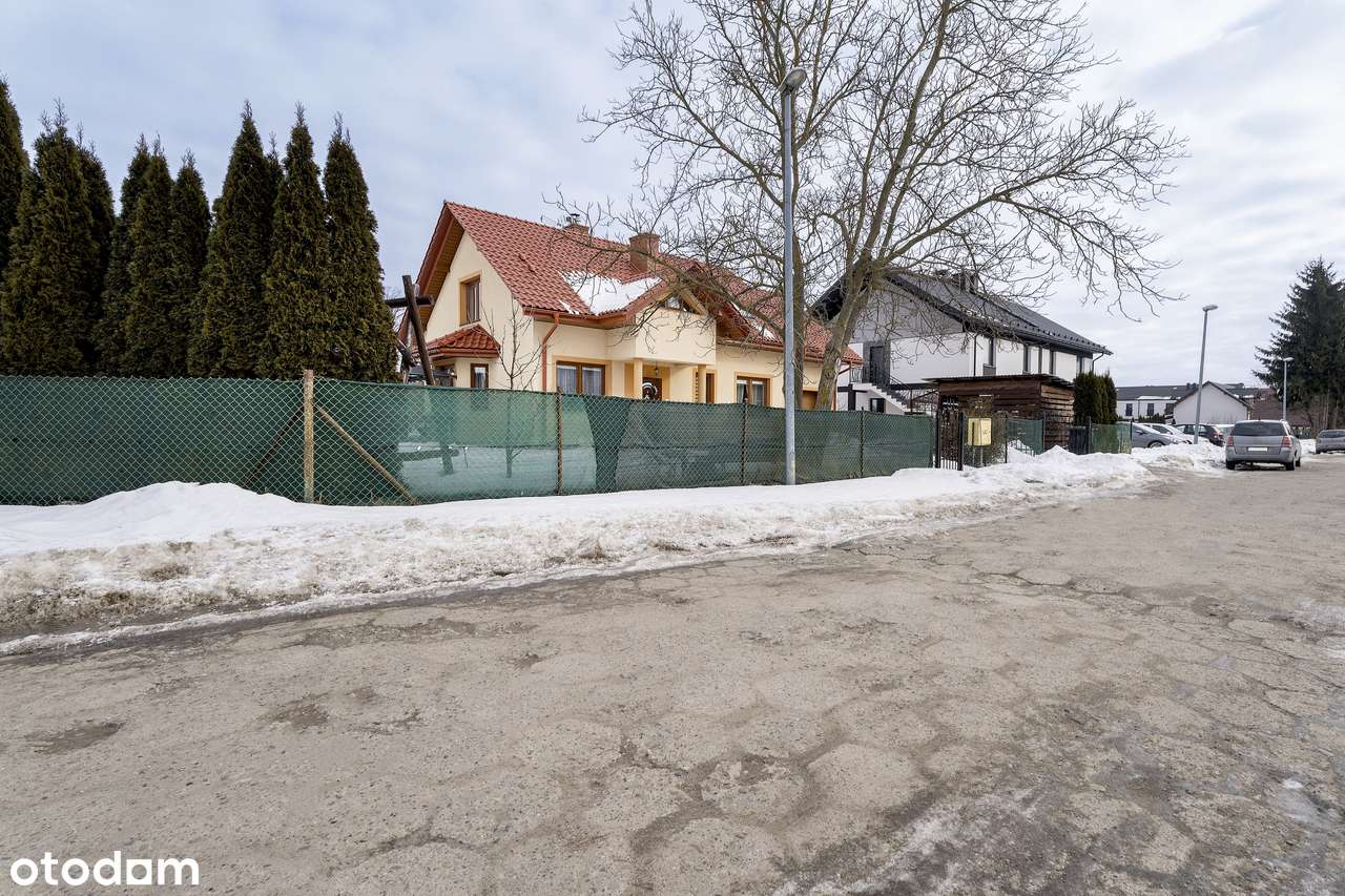 Dom| Jarosław |ul. Zwierzyniecka|5 pokoi |garaż |działka 695 m²-5