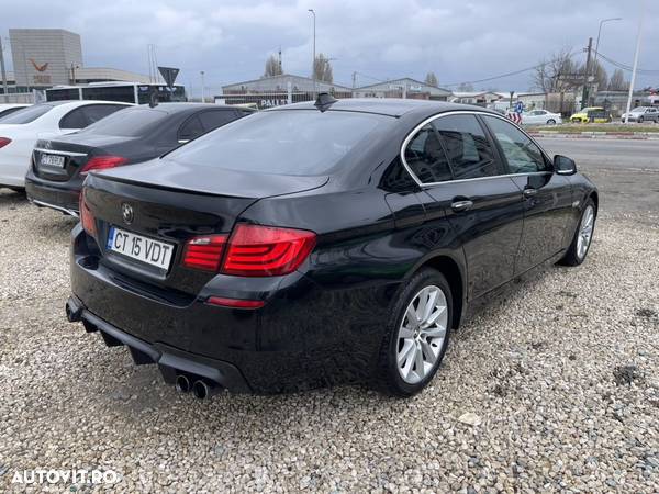 BMW Seria 5 530d Sport-Aut. - 28