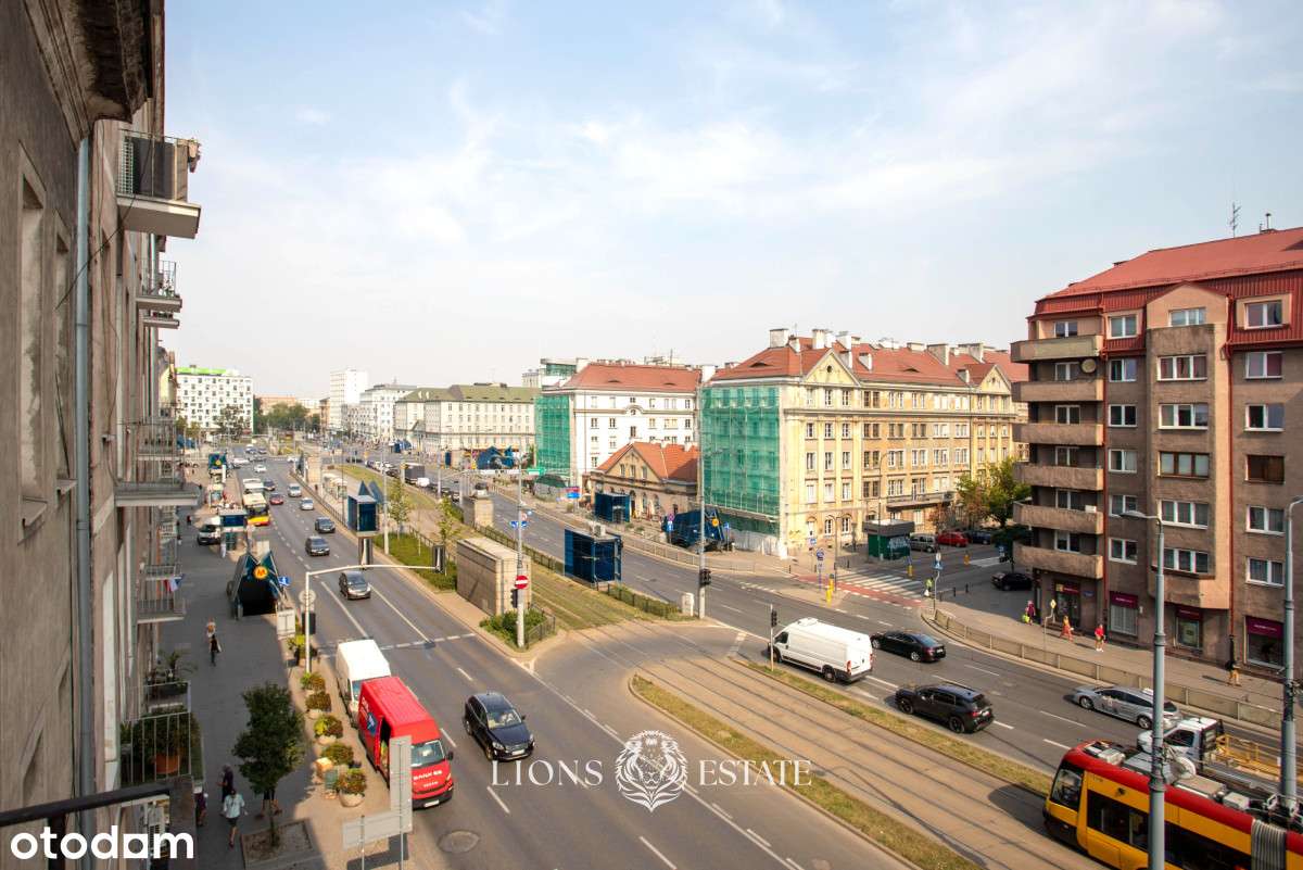 Mieszkanie w kamienicy z 1900 roku/ Targowa-8