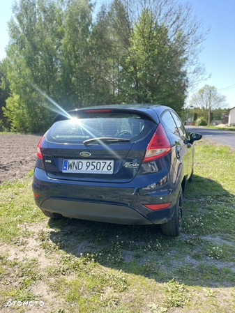 Ford Fiesta 1.4 TDCi Ambiente - 4