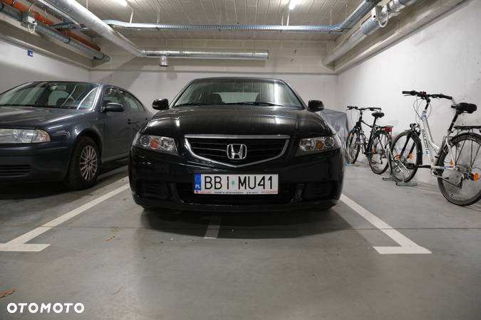 Honda Accord 2.0 Comfort - 1