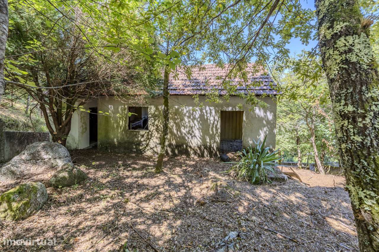 Moradia em Chamoim próxima ao Geres-12