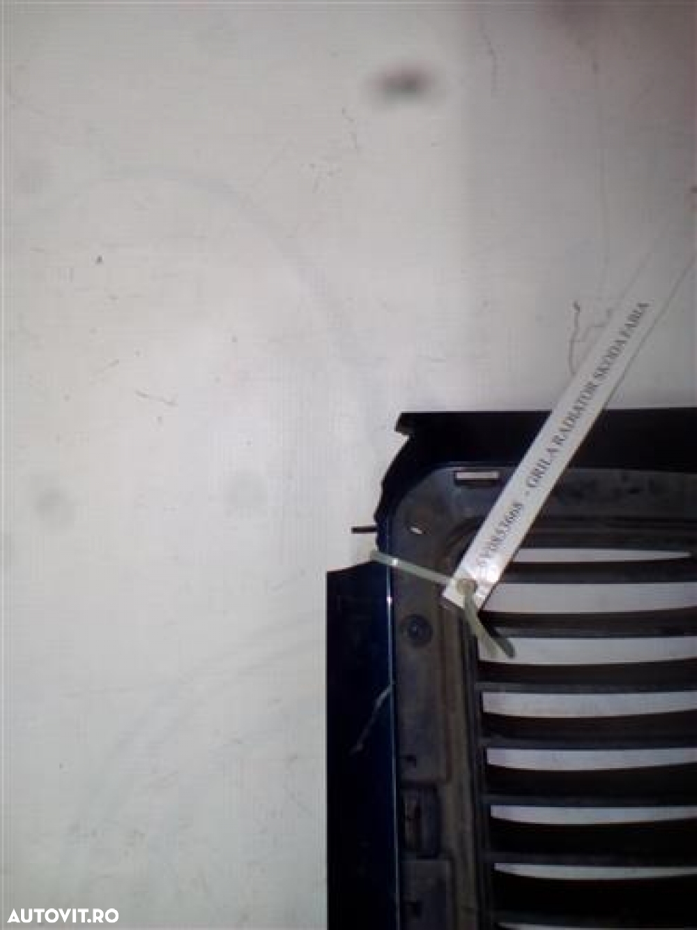 Grila radiator Skoda Fabia1 An 1999-2004 cod 6Y0853668 - 4