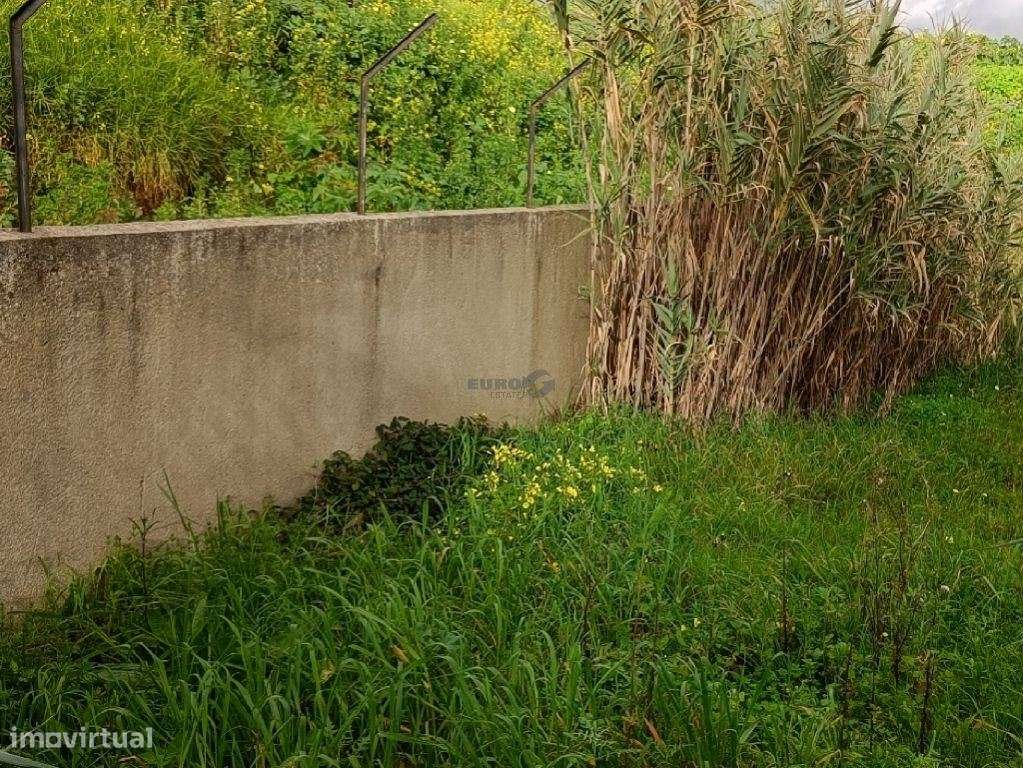 Excelente oportunidade para construção de 1 ou 2 moradias total 880...-13