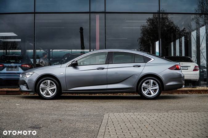 Opel Insignia 2.0 CDTI Elegance S&S - 10