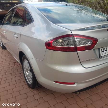 Ford Mondeo 1.6 TDCi Ambiente - 28