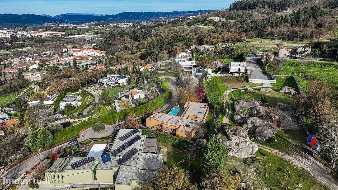 Moradia T5 para venda-5